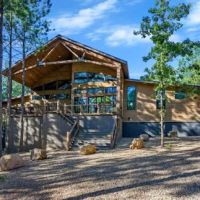 Hidden Gem Luxury Cabin ico