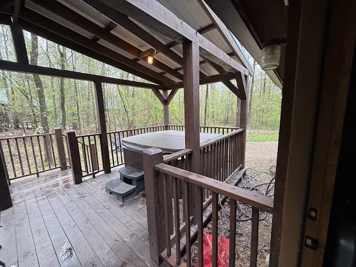 Misty Blue Cabin Picture 7