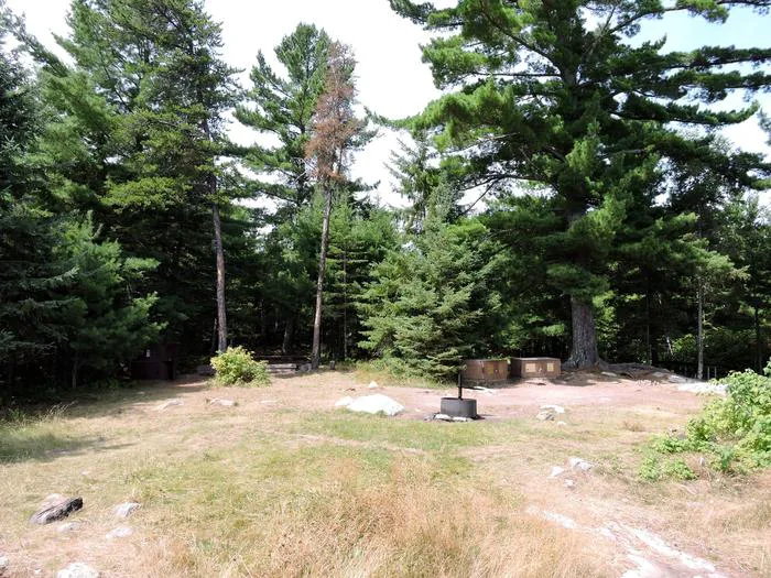 N55 Namakan Island N.E. Camp Picture 1