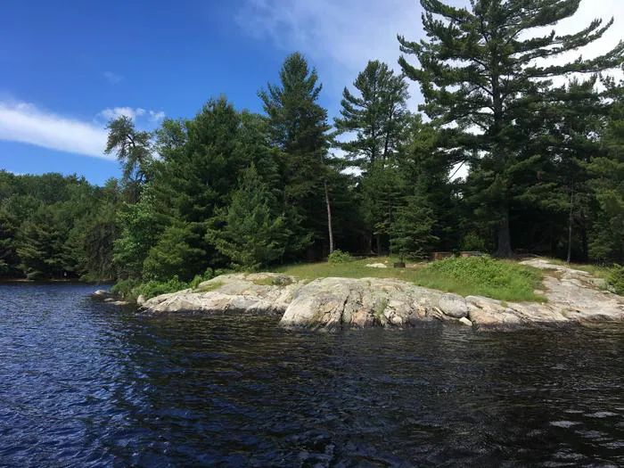 N55 Namakan Island N.E. Camp Picture 3