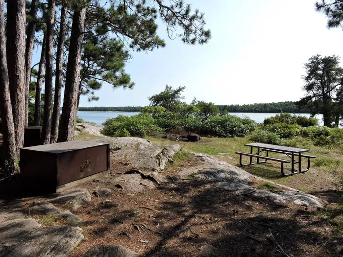 Namakan Island West N28 Campsite Picture 2