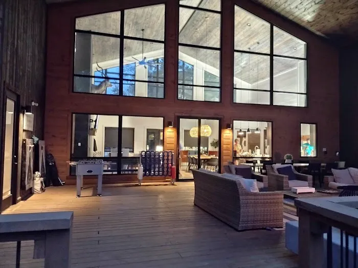 Walkin' After Midnight Cabin Picture 8