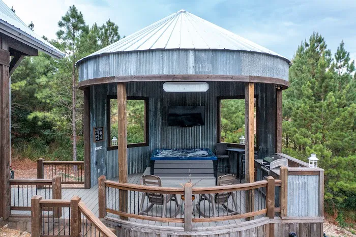 Happily EVEN After Cabin Picture 6