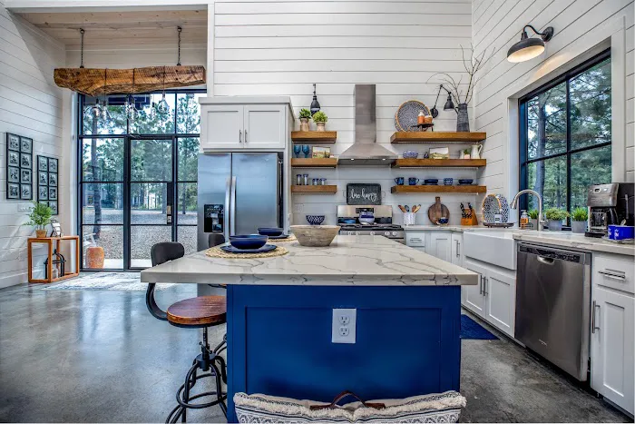 Happily EVEN After Cabin Picture 4