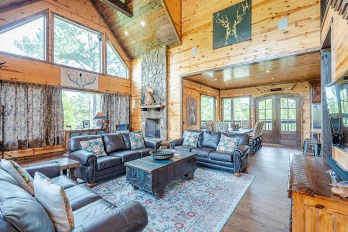 Majestic Mountain Lodge Picture 1