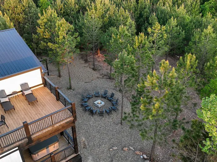 Good Day Sunshine Cabin Picture 7