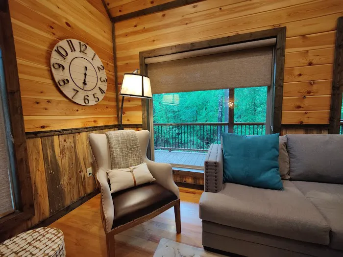 Second Love cabin Picture 6