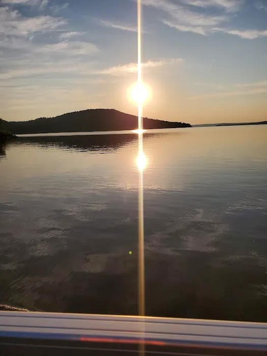 Elm Point Lake Recreation, tent & RV camping, & fishing Picture 5