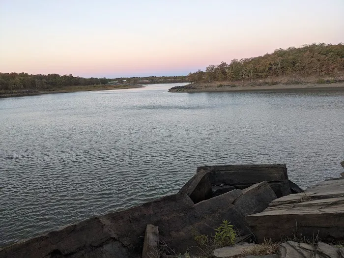 Crowder Point Family Campground Picture 3
