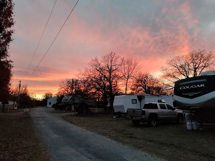 Rock Creek Rd RV Campground Picture 3
