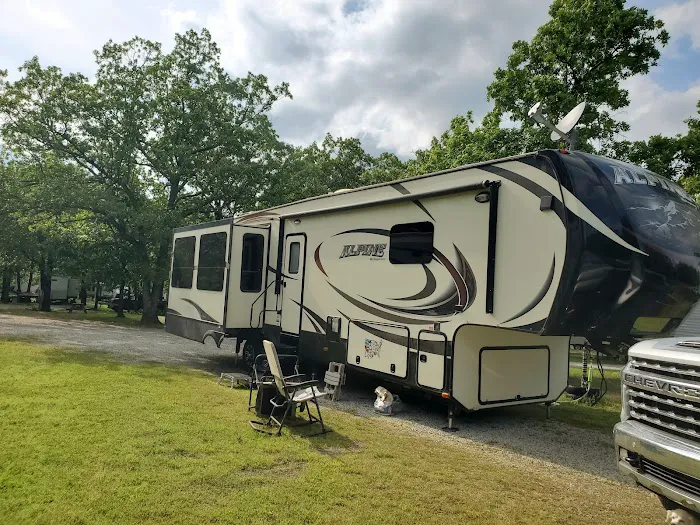 Rock Creek Rd RV Campground Picture 1