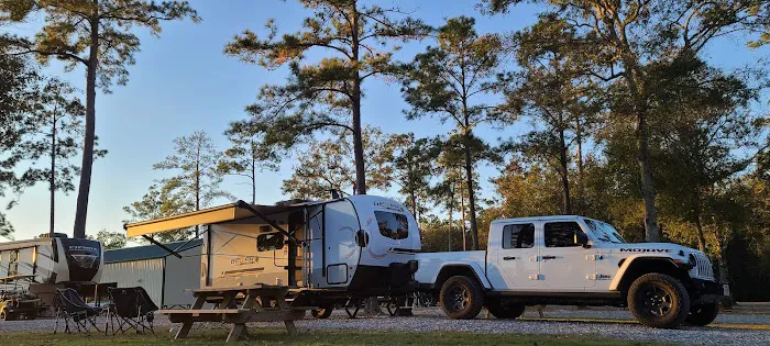 Hidden Pines Campground Picture 7