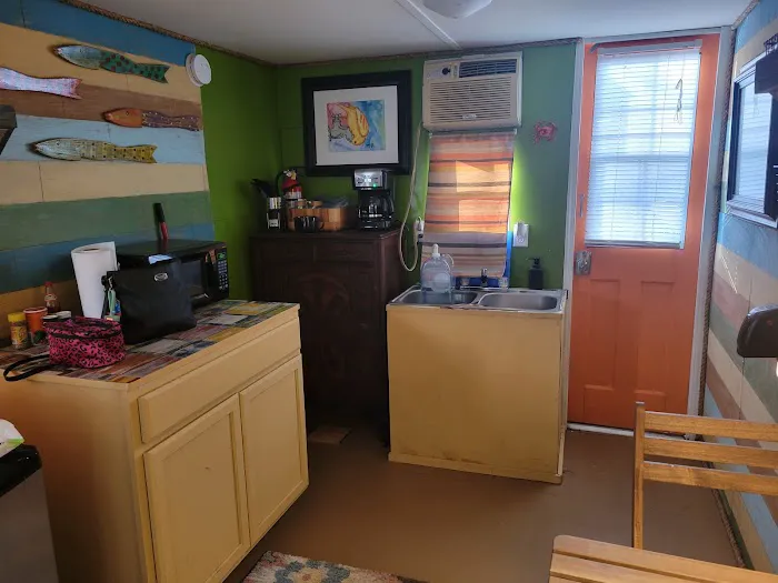 Iatt Lake Cabins and Kayaks Picture 4