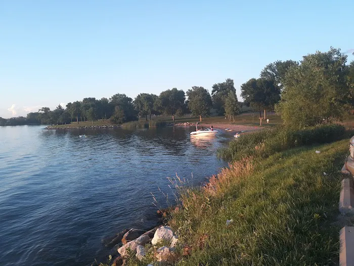 Lake View Campground Picture 6