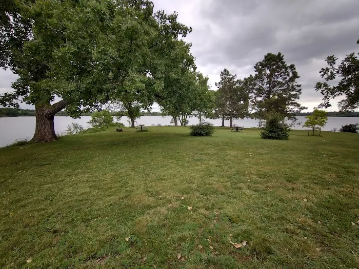 Lake View Campground Picture 9