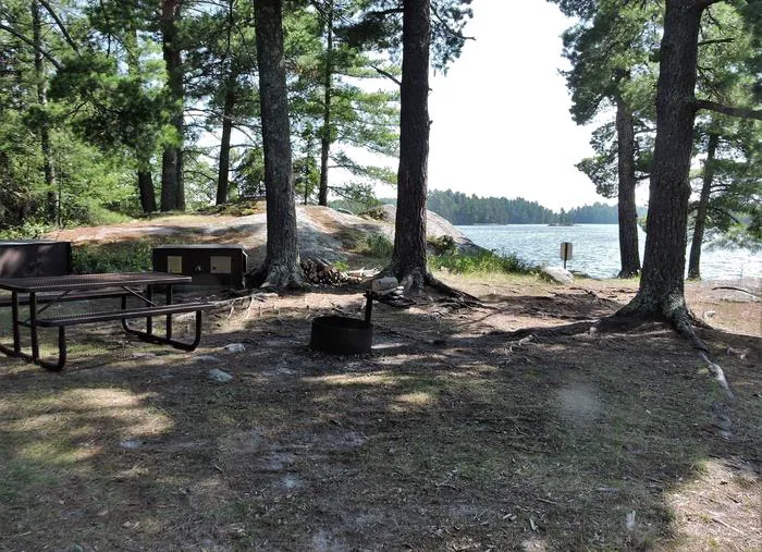 Catamaran N15 Campsite Picture 5