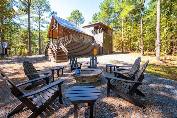 Modern Pines Picture 3