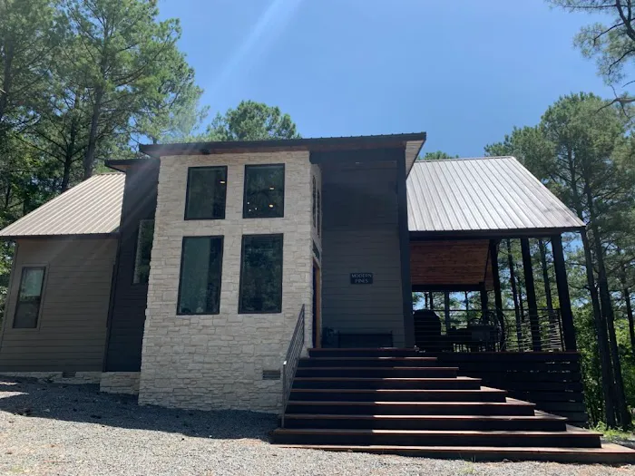 Modern Pines Picture 4