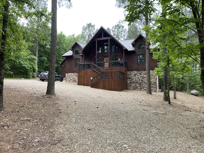 Lucky Rooster Cabin Picture 2