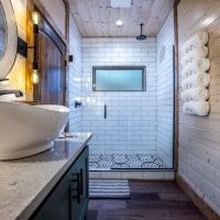 The Whiskey Rose Cabin ico