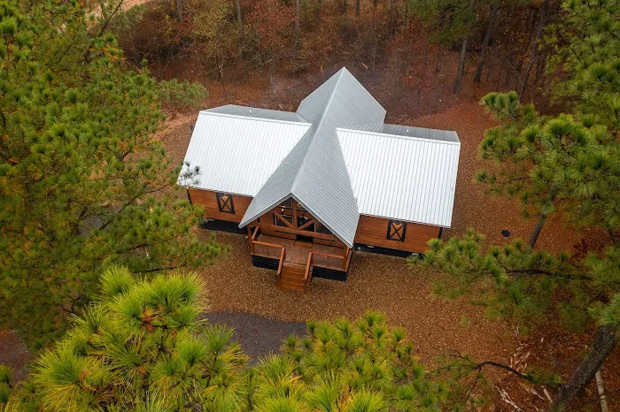 The Whiskey Rose Cabin Picture 5