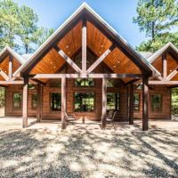 Agusta Pines Lodge ico