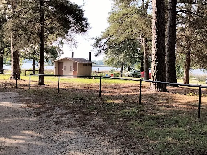 West Lake Davy Crockett Campground Picture 6