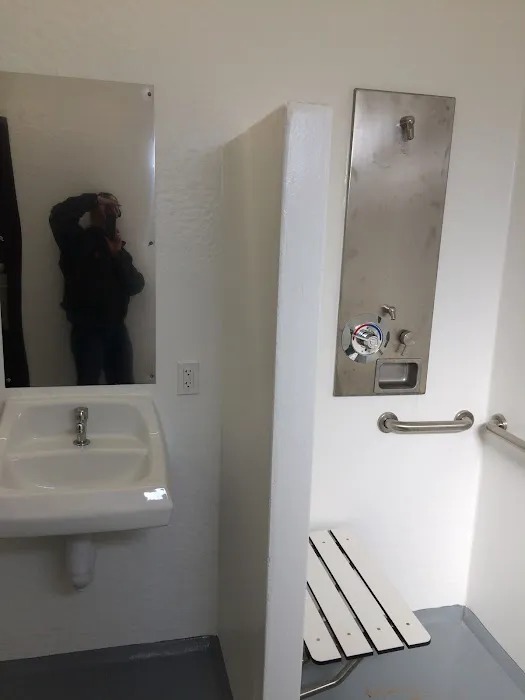 Fullerton Lake Campground Picture 3