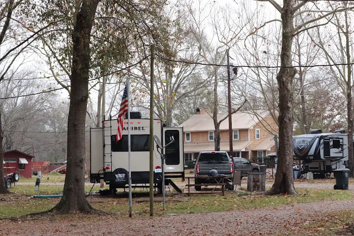 Riverton Lake Campgrounds Picture 7
