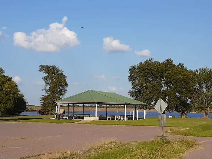 Lake Durant Campground Picture 5