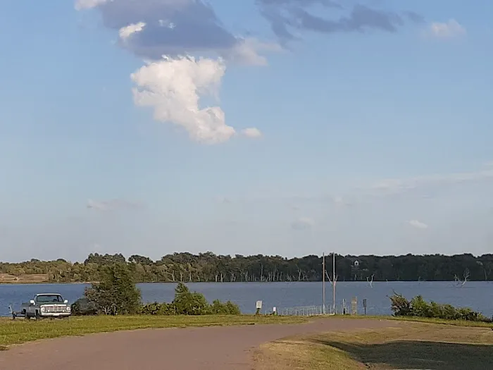 Lake Durant Campground Picture 4