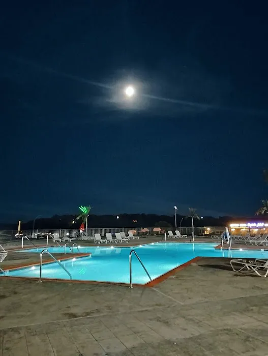 Xtreme RV Resort Picture 5