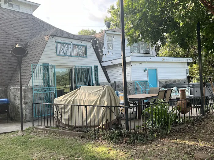 The Funderdome - A Lake Eufaula Airbnb Experience - Residential Rental Picture 7