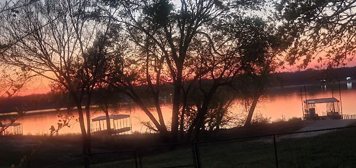The Funderdome - A Lake Eufaula Airbnb Experience - Residential Rental Picture 6