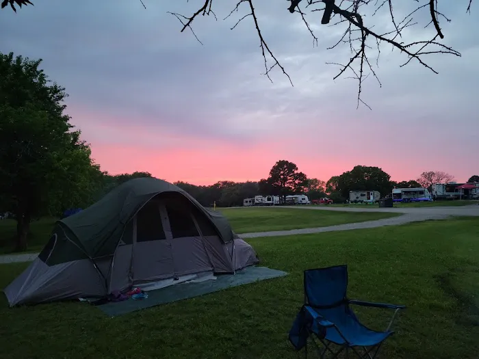 Ben's Campground Picture 8