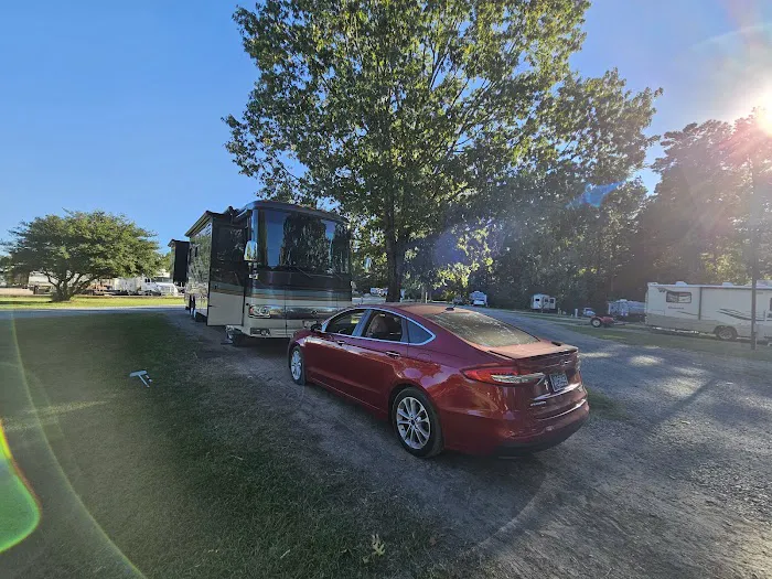 Nakatosh RV Park Picture 8