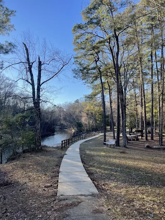 Flynn's Camping Grounds Picture 8