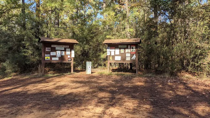 Flynn's Camping Grounds Picture 9