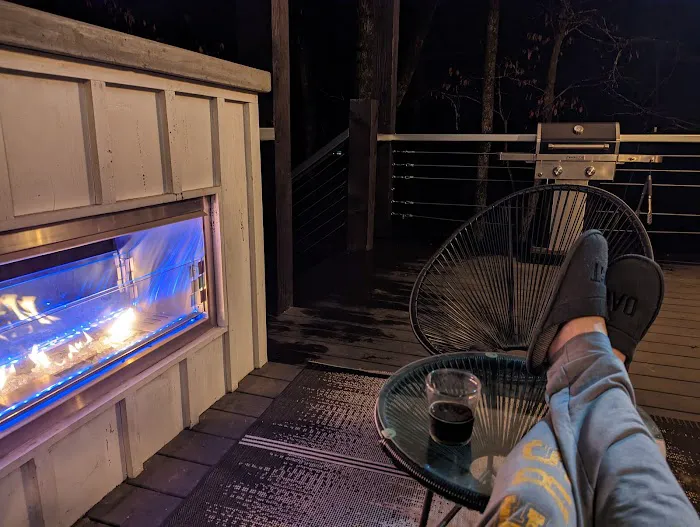 A Little Toasty cabin Picture 3