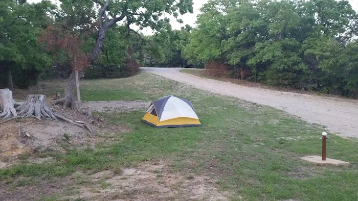 Preston Bend Campground Picture 5