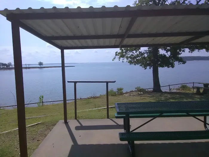 Preston Bend Campground Picture 2