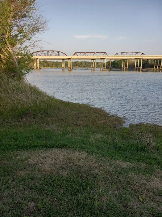 The Bluff Picture 5