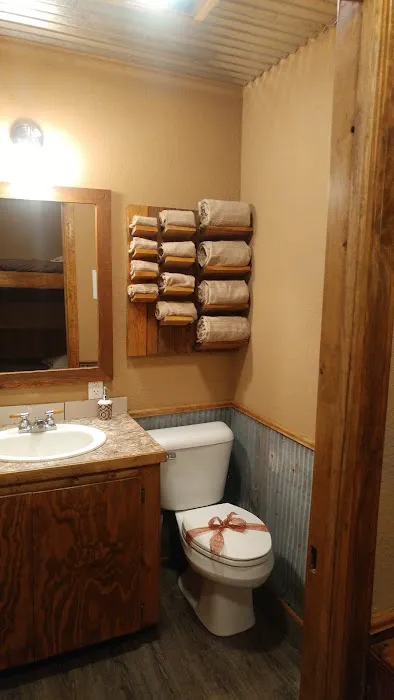 Cedar Ridge Hideaway Cabins & Rv Campground Picture 7