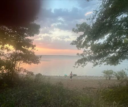 Eagle Point Screen Shelter Area