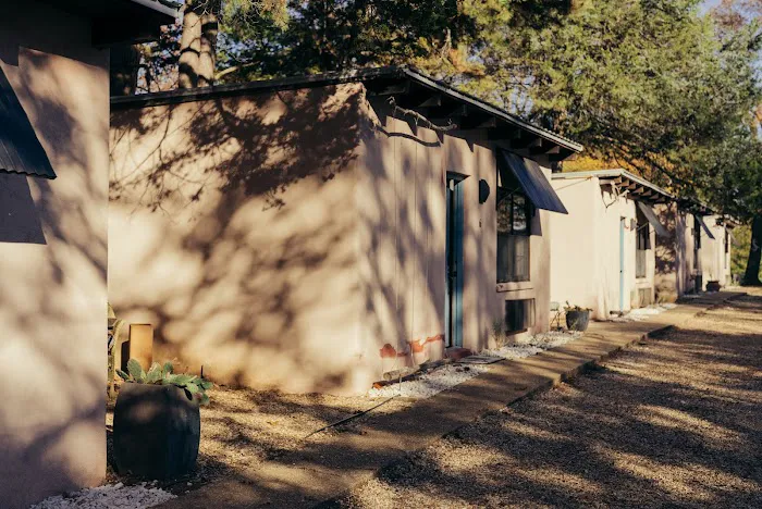 Blue Doors Cabins at Tenkiller Picture 5