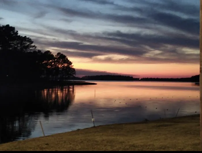 Pirates Cove Marina & Cabins Picture 1