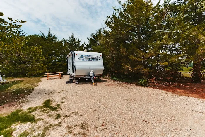 Split Rock Retreat Cabins & RV Camp Picture 6