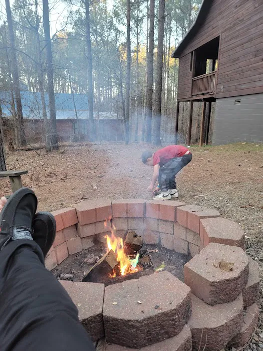 Hillside Hollow Cabin Picture 10