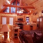 Hilltop Lovers Den Cabin