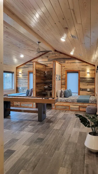 Rustic Luxe Cabin Rentals - Bohemian Rhapsody Picture 1